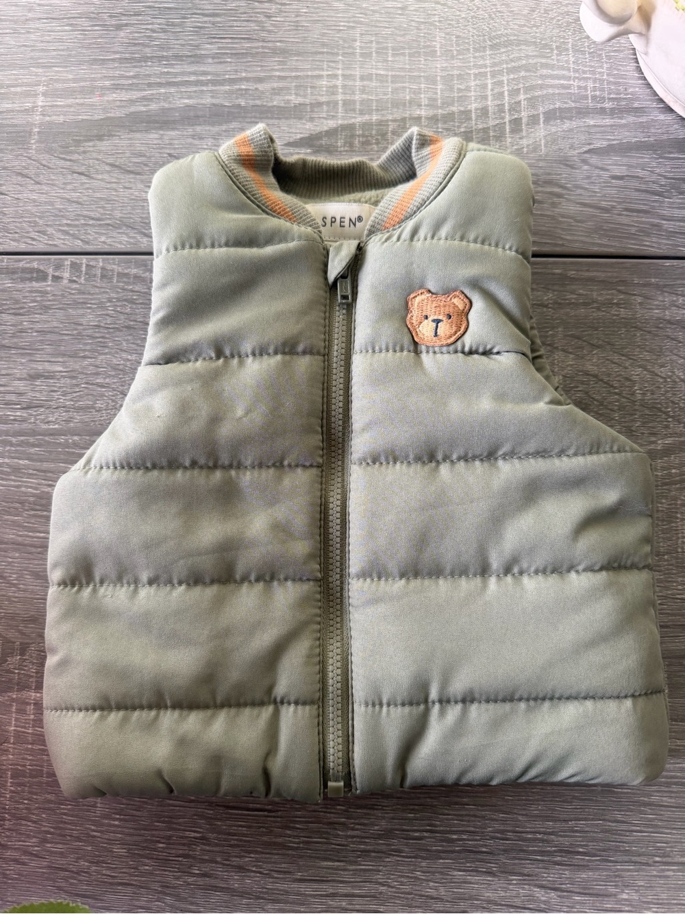 Aspen Green Puffer Vest for Kids - Olive Green w/Embroidery Teddy Bear